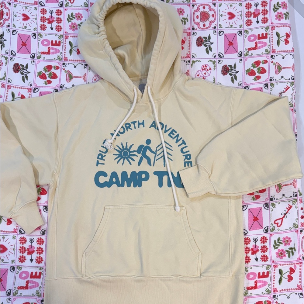Yellow Graphic Hoodie aritzia fleece size one worn ones